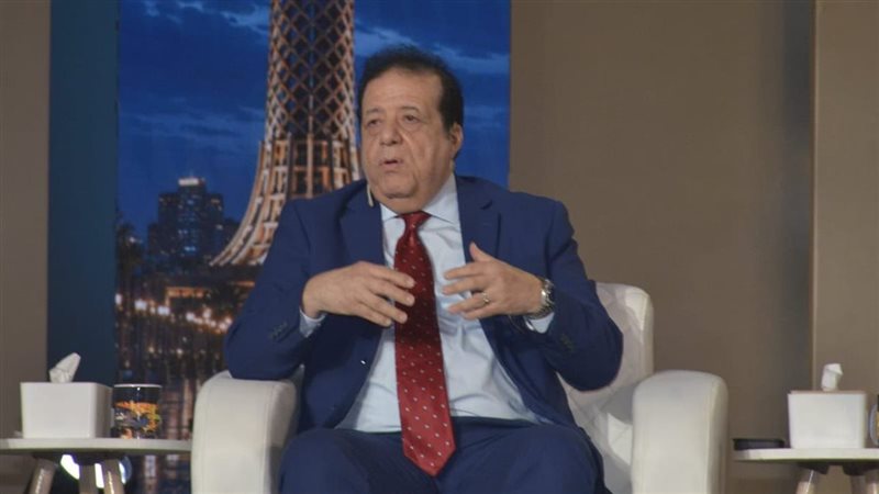 د. عاطف عبداللطيف 